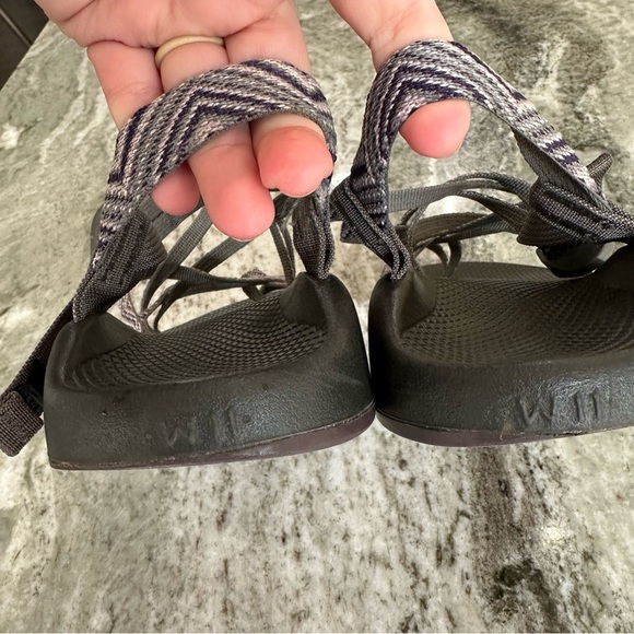 Chaco W11 Womens ZX/2 Yampa Gray/ Purple Straps Toe Loop Sandals Shoe hiking - Picture 3 of 5